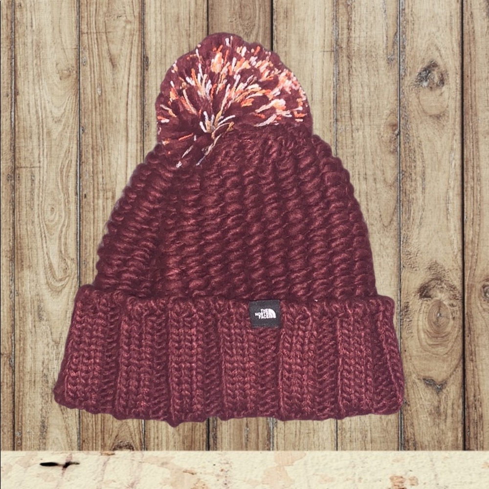 The North Face maroon hat